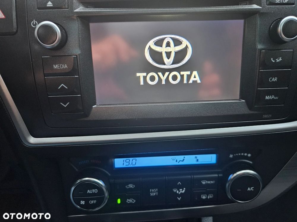 Toyota Auris - 34