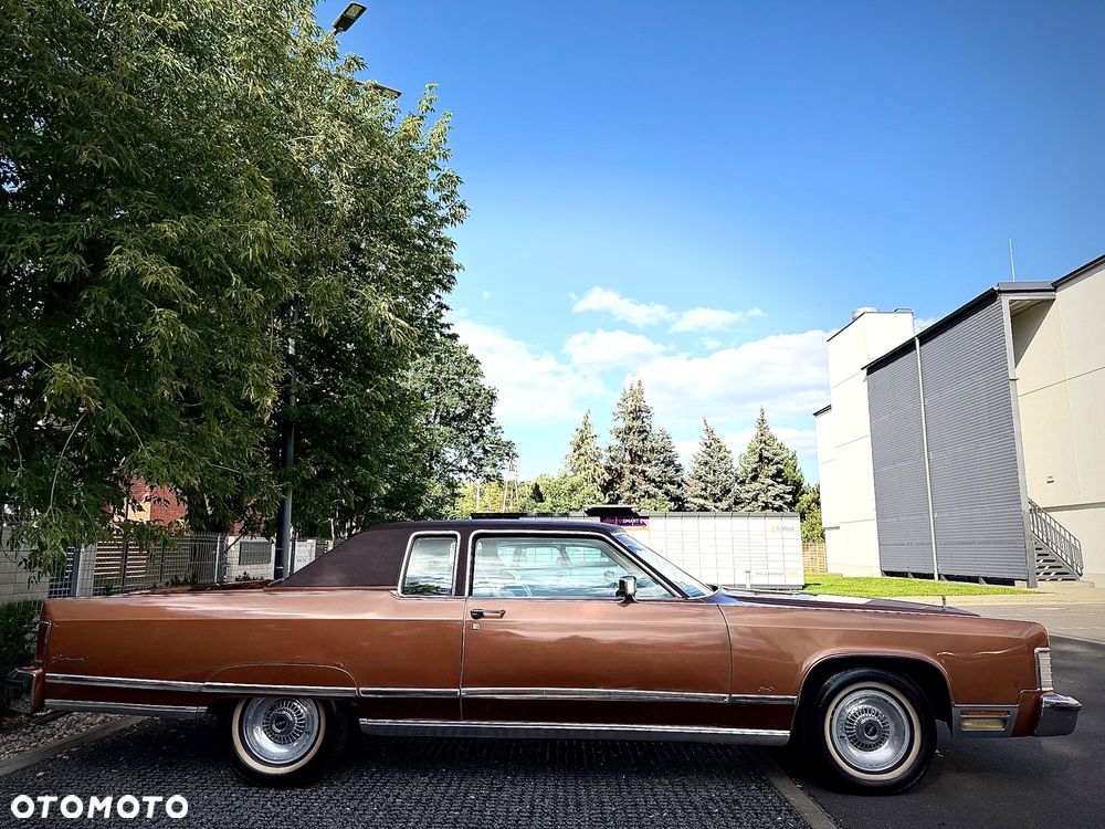 Lincoln Continental - 17