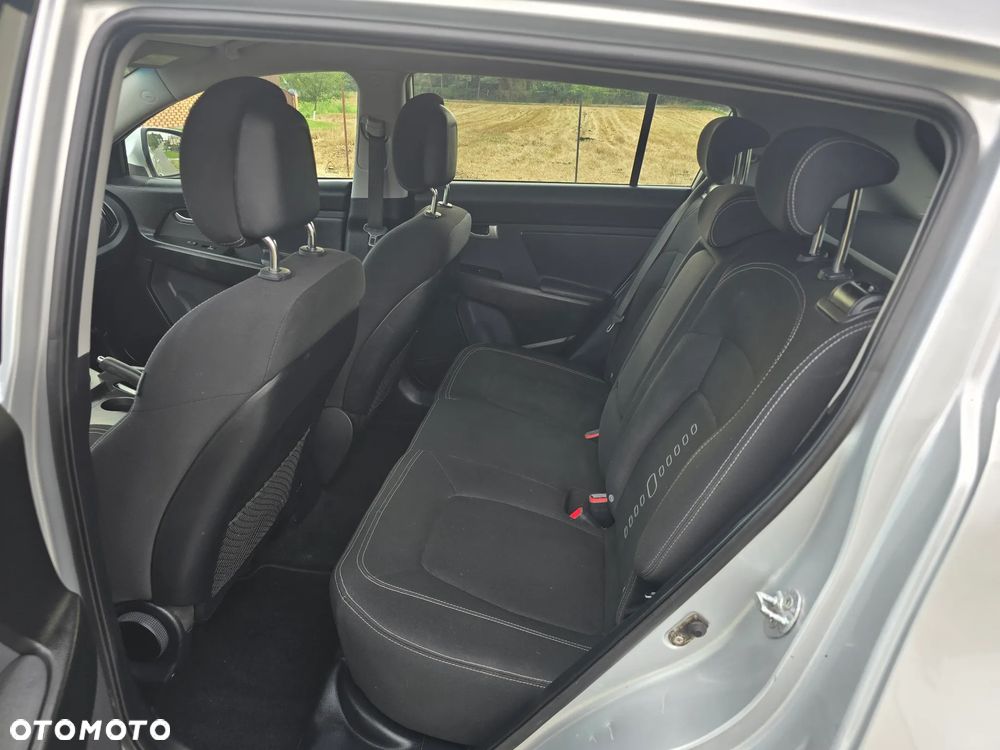 Kia Sportage - 12