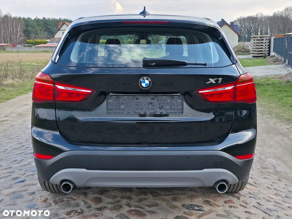 BMW X1 xDrive20d - 5