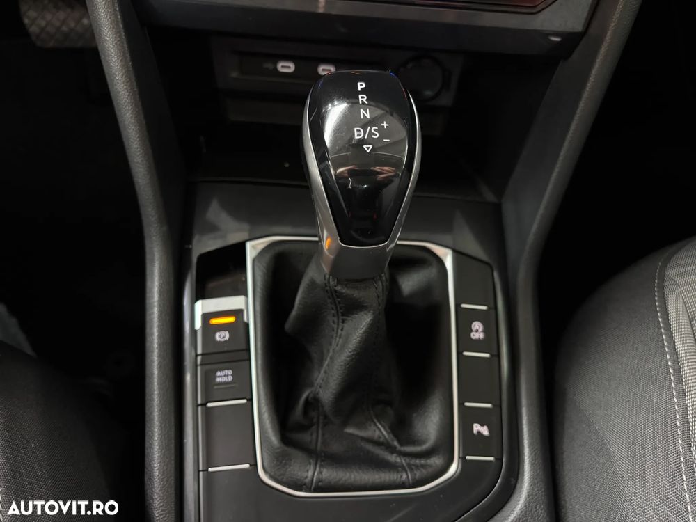 Volkswagen Tiguan 2.0 TDI DSG Life - 24