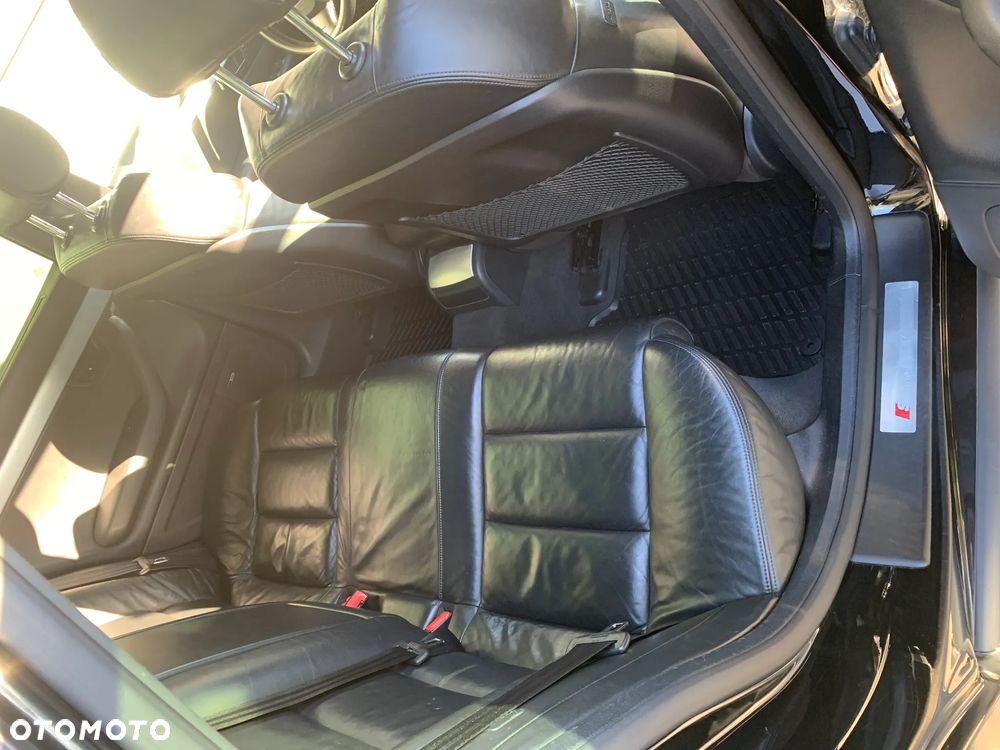 Audi A4 Avant 2.0 TDI DPF Quattro - 28