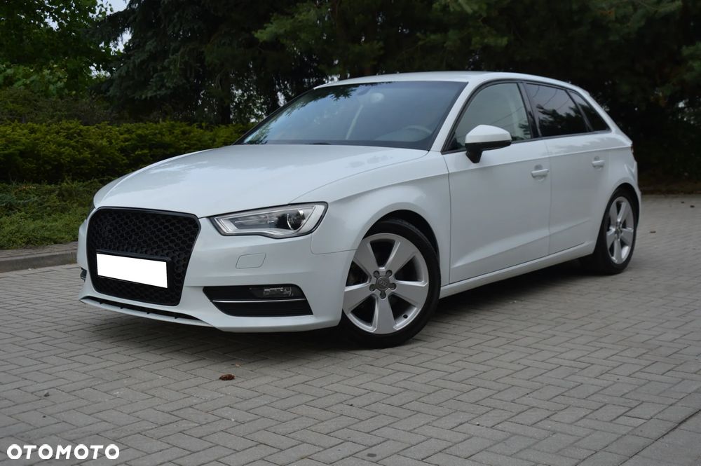 Audi A3 Sportback 1.2 TFSI Attraction - 3