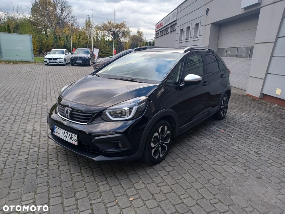 Honda Jazz 1.5 i-MMD Executive Crosstar - 1