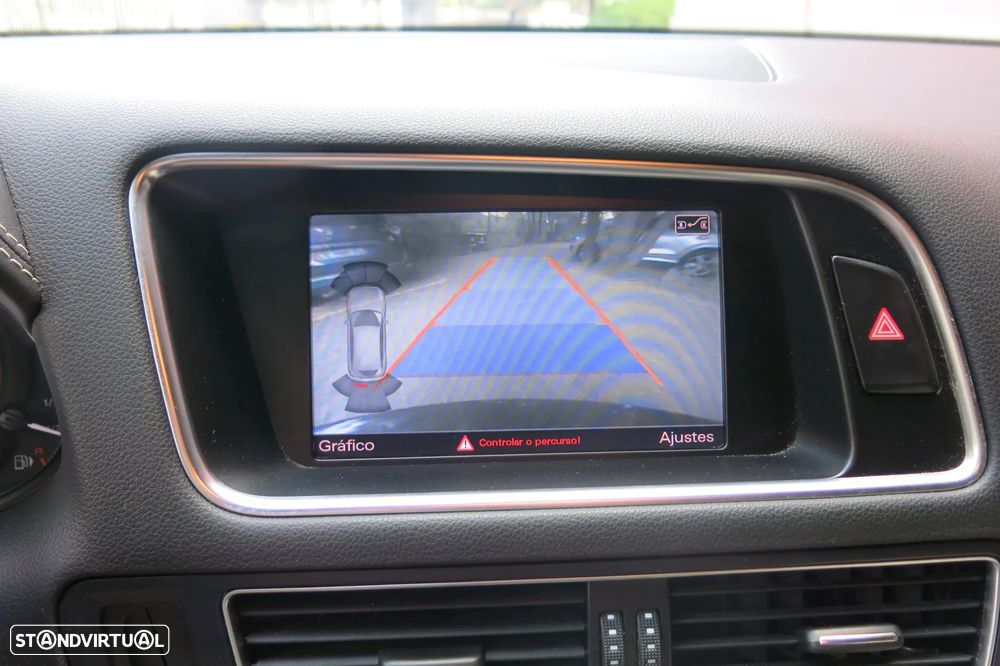 Audi Q5 2.0 TFSI Hybrid quattro S-line Tiptronic - 6