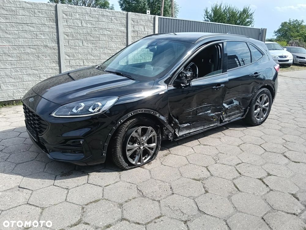 Ford Kuga 1.5 EcoBoost FWD ST-Line - 21
