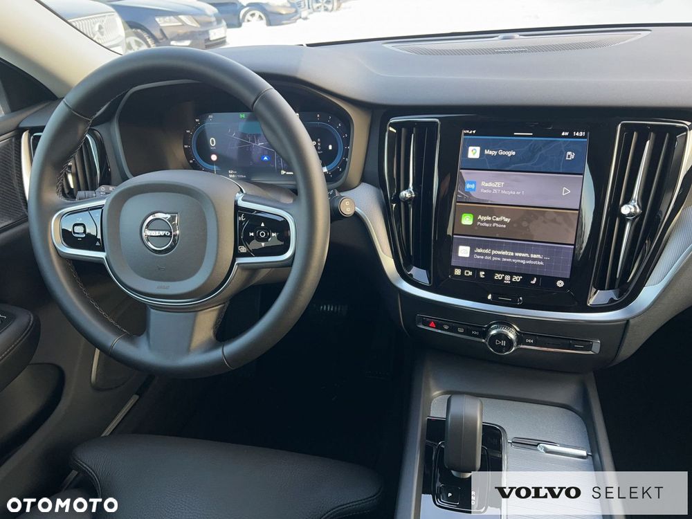 Volvo V60 B4 B Plus Dark - 13