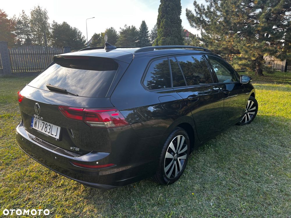 Volkswagen Golf 1.0 eTSI Life DSG - 5