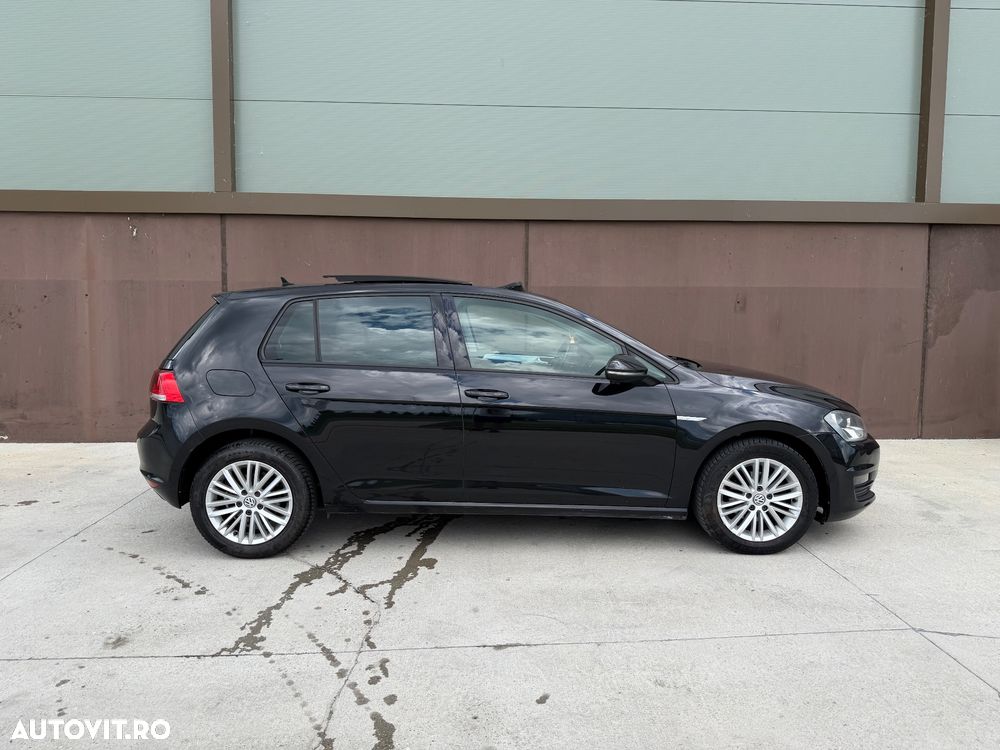 Volkswagen Golf 1.6 TDI DPF BMT Highline - 36