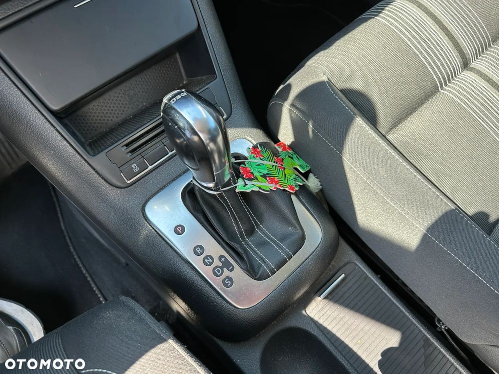 Volkswagen Golf Plus - 15