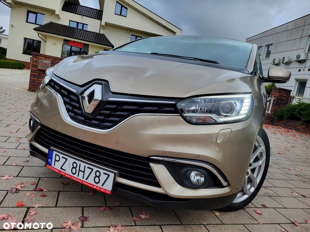 Renault Scenic - 11