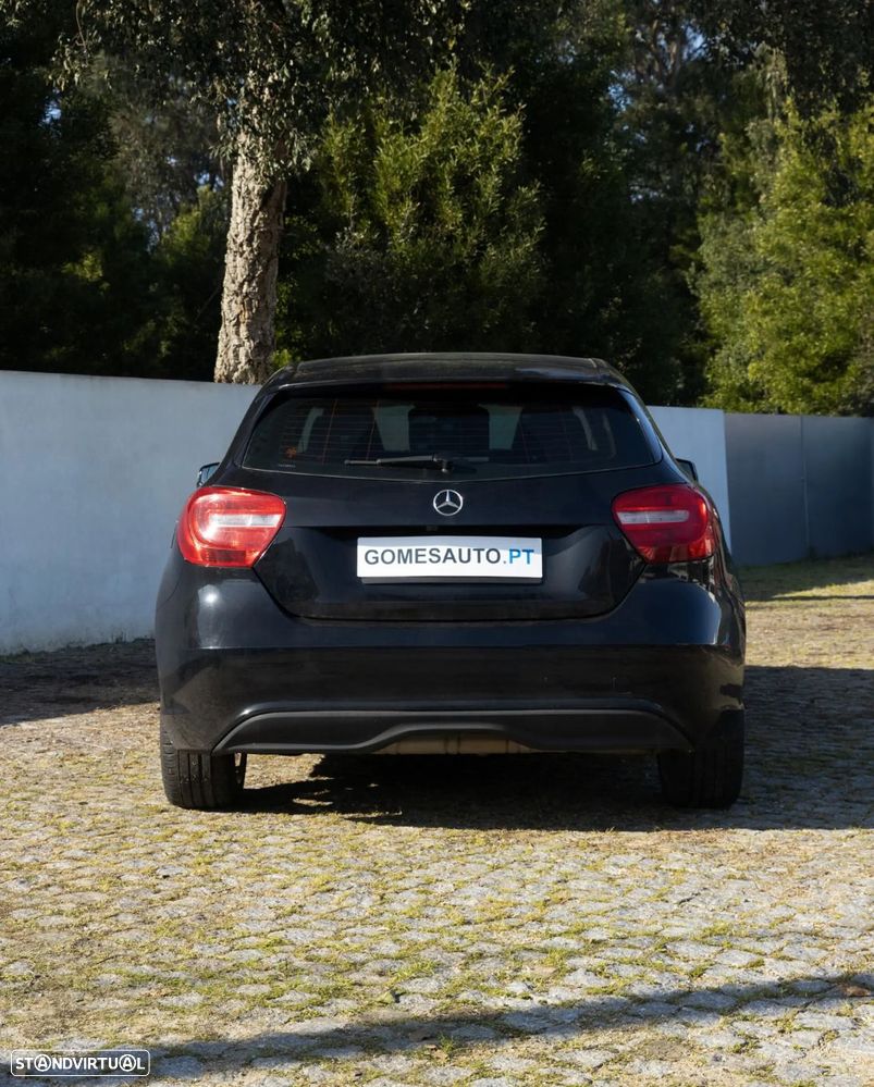 Mercedes-Benz A 180 CDI BE AMG Sport - 4