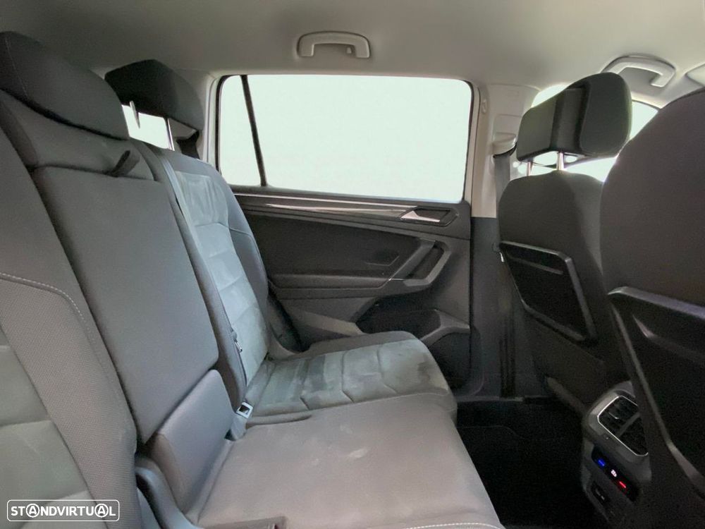VW Tiguan Allspace 2.0 TDI Highline - 17