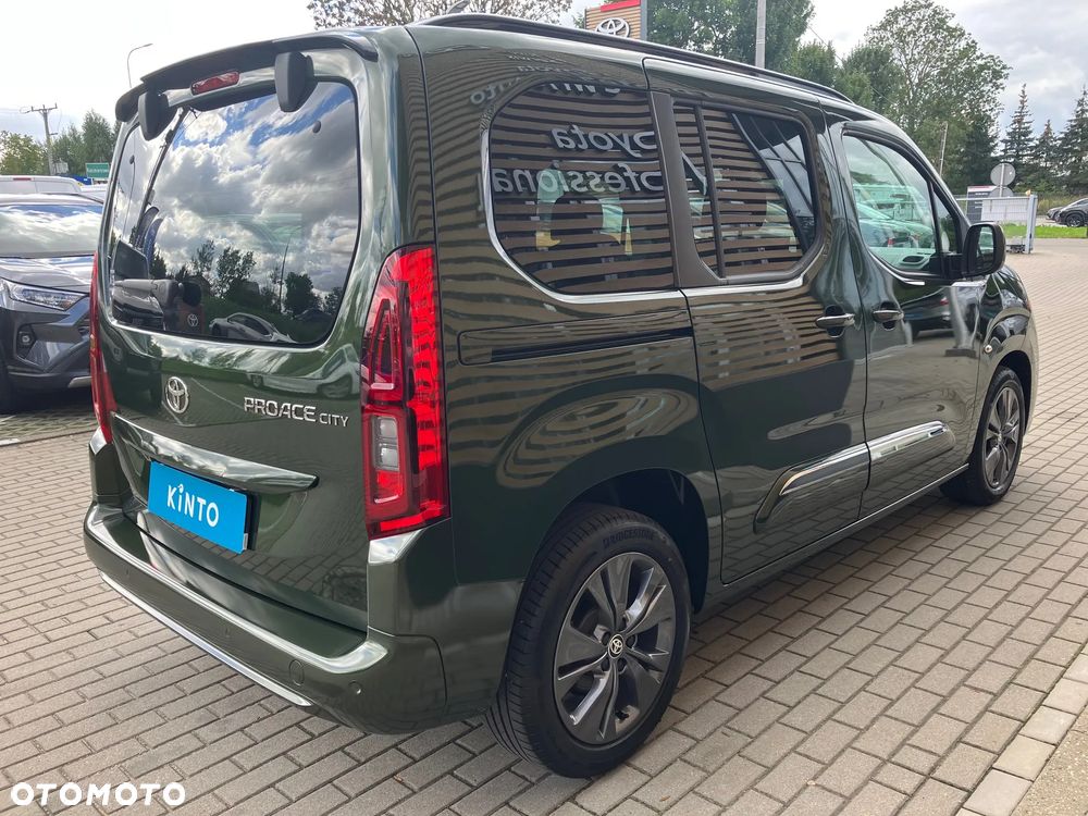 Toyota Proace City Verso 1.5 D-4D Family - 11