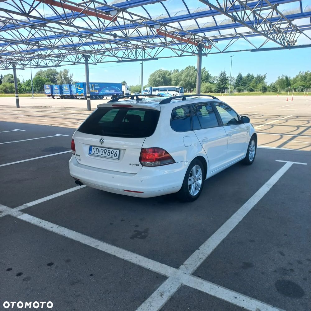 Volkswagen Golf - 5