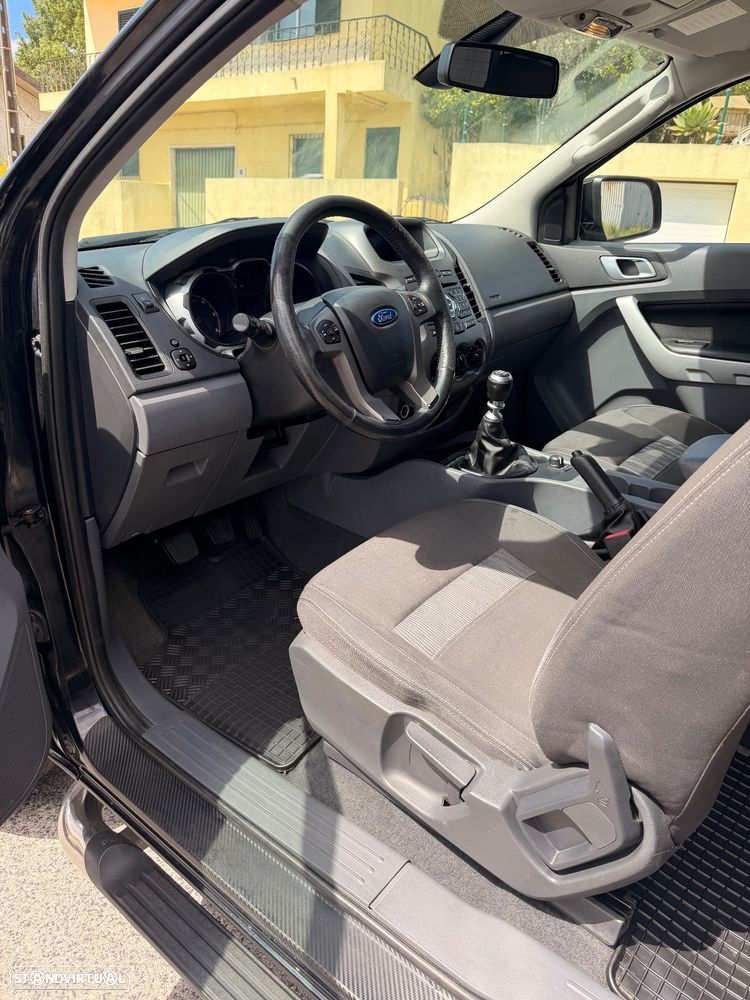 Ford Ranger XLT - 25