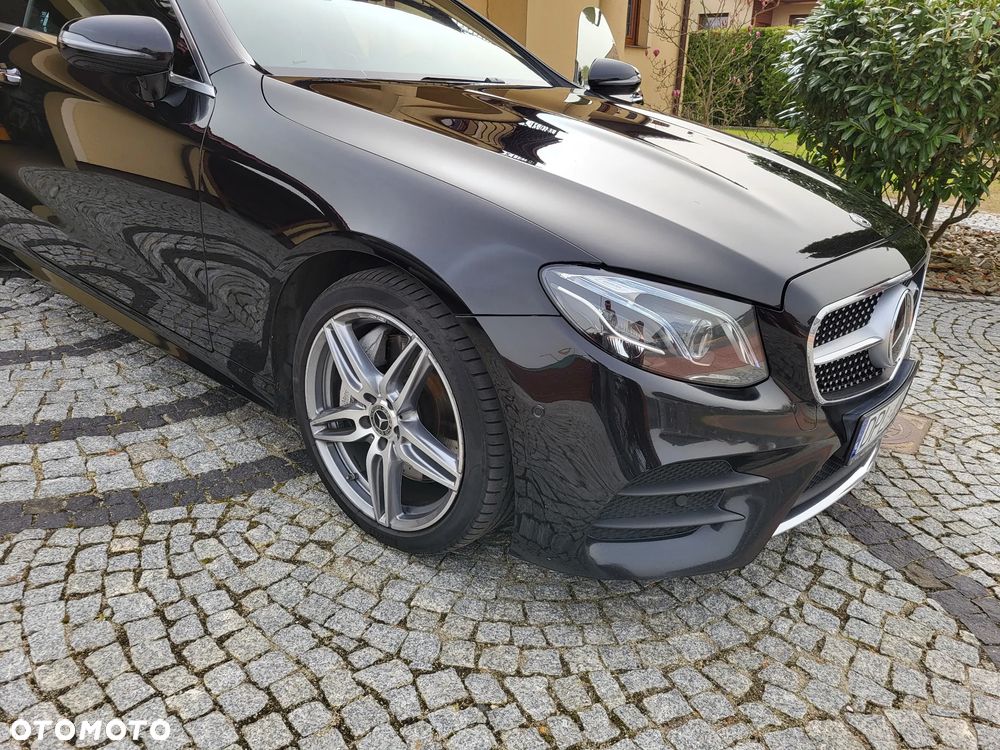 Mercedes-Benz Klasa E 400 4-Matic 9G-TRONIC - 40
