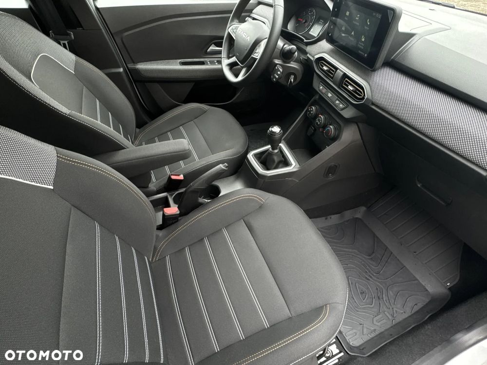 Dacia Sandero Stepway 1.0 TCe Essential - 16