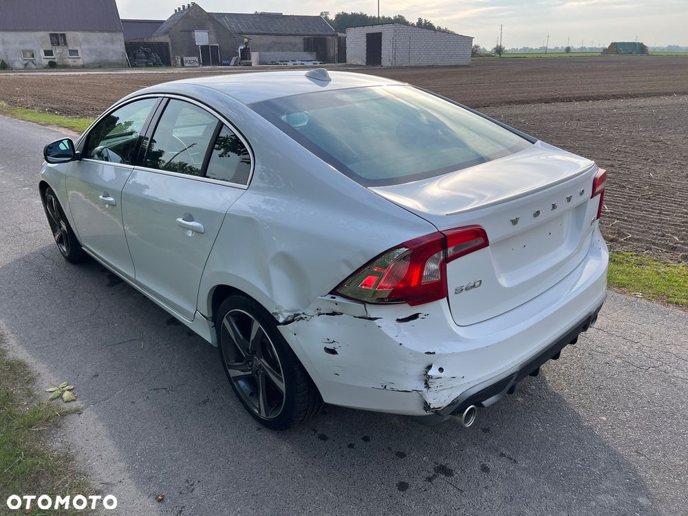 Volvo S60 2013 photo 4