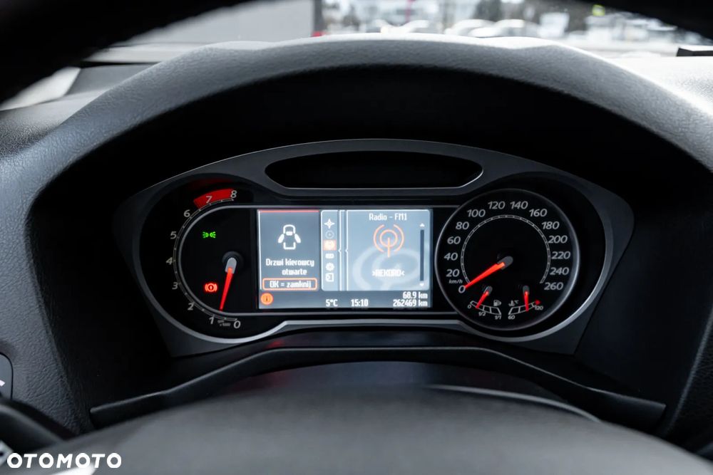 Ford Mondeo 2.5 Titanium X - 25