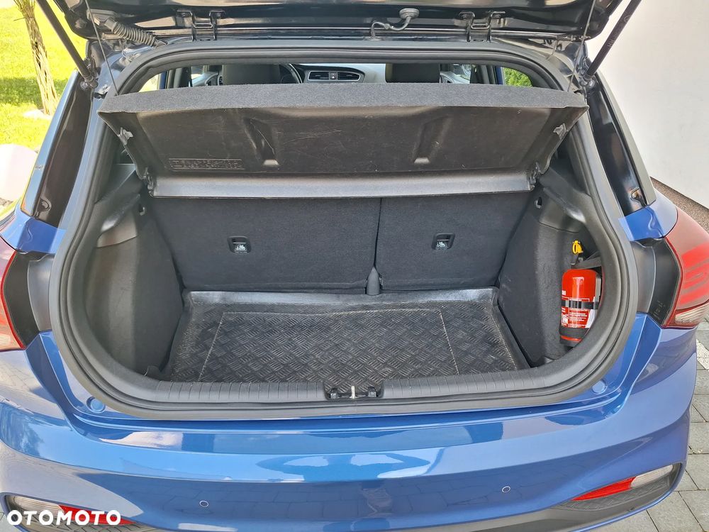 Hyundai i20 1.2 Comfort - 39