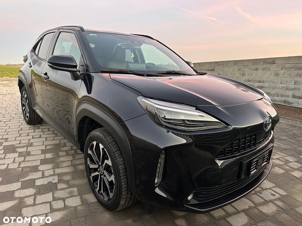 Toyota Yaris Cross 1.5 VVT-i Business Edition - 1