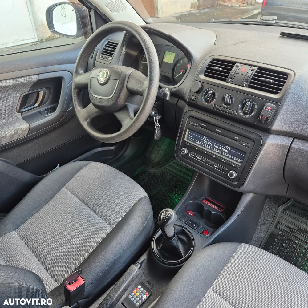 Skoda Fabia 1.2 HTP Classic - 8
