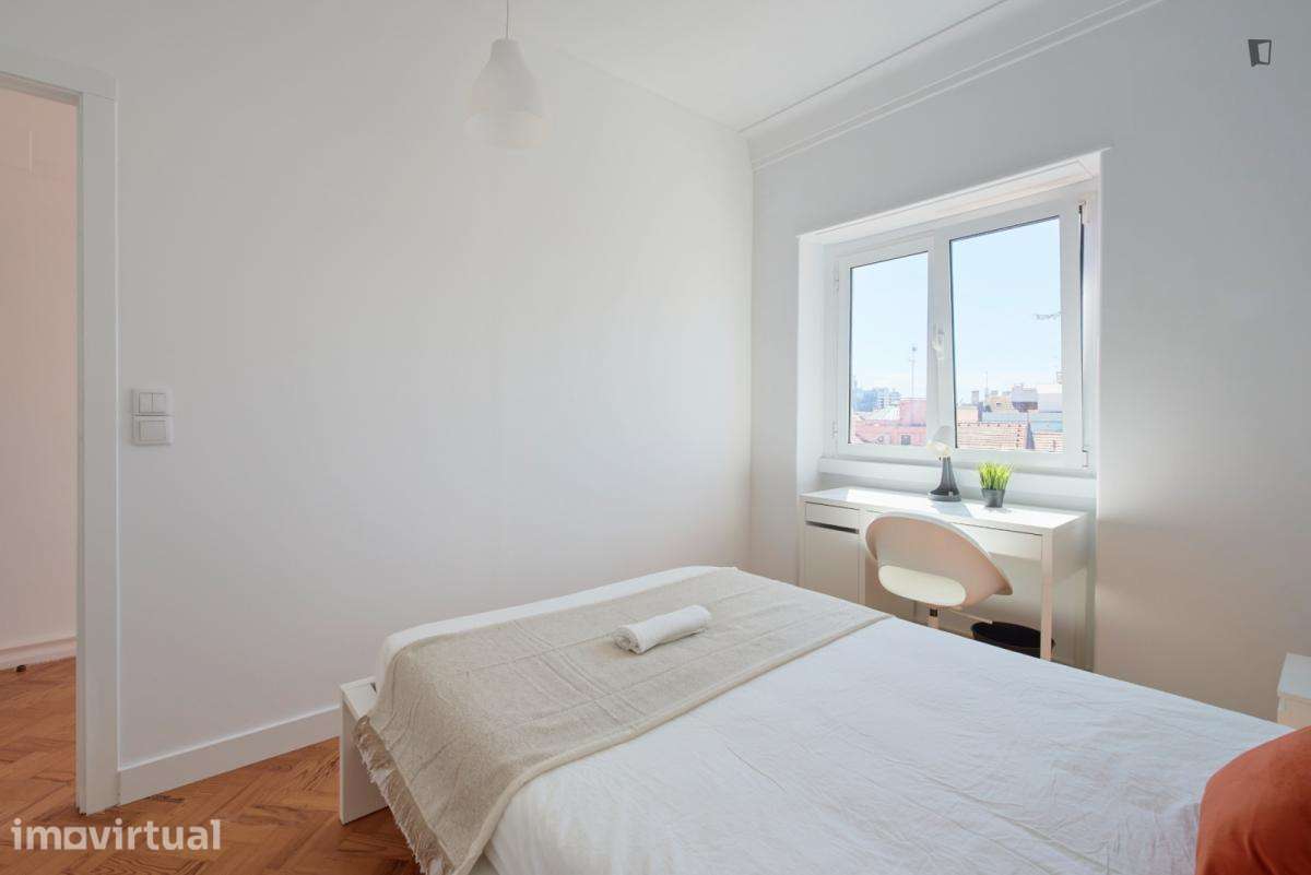 Quarto - localizado em Entrecampos Lisbon - Grande imagem: 3/31