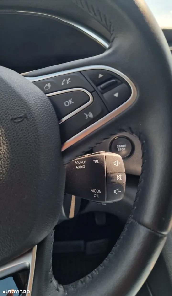 Renault Megane BLUE dCi EDC Limited - 11