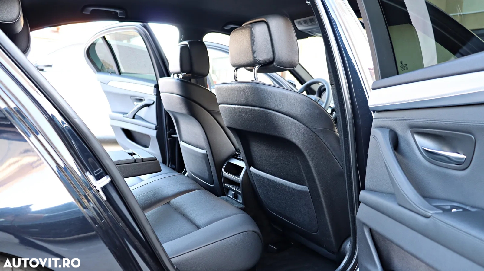 BMW Seria 5 520d - 15