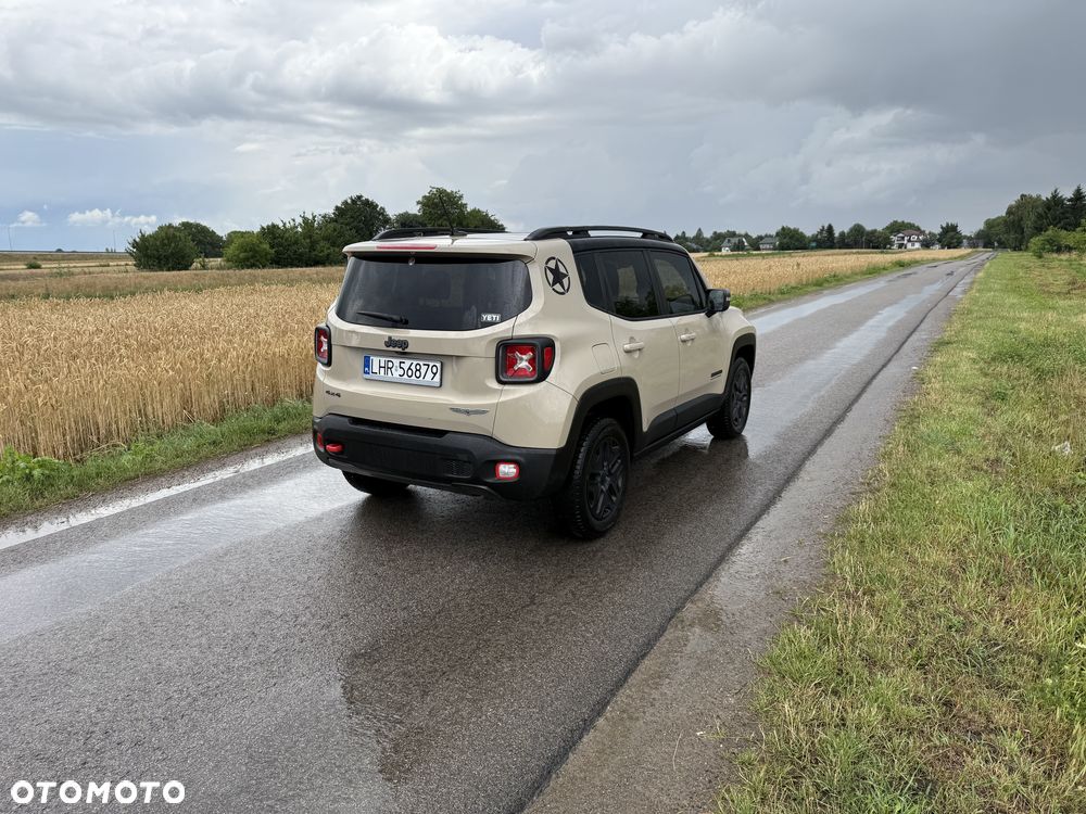 Jeep Renegade - 11