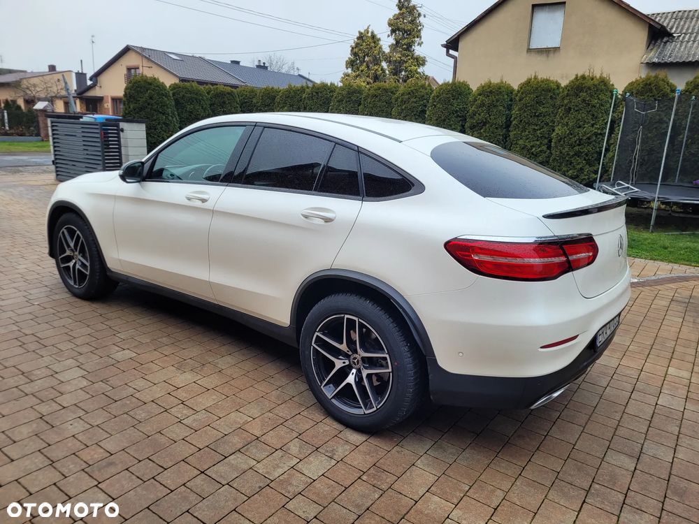 Mercedes-Benz GLC - 10