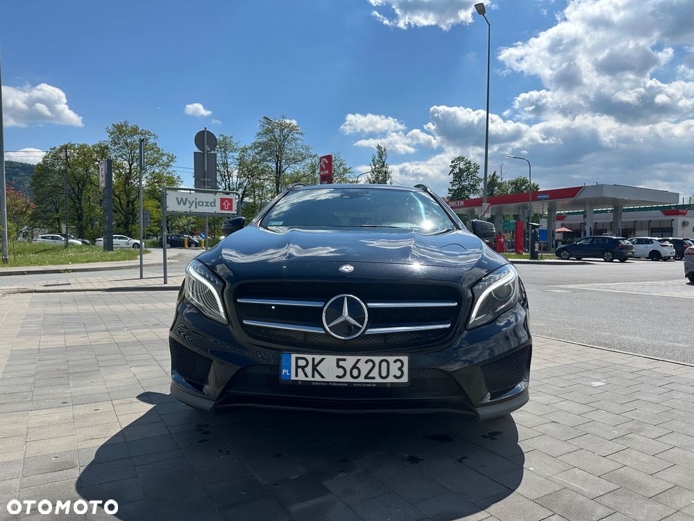 Mercedes-Benz GLA 250 4-Matic - 5