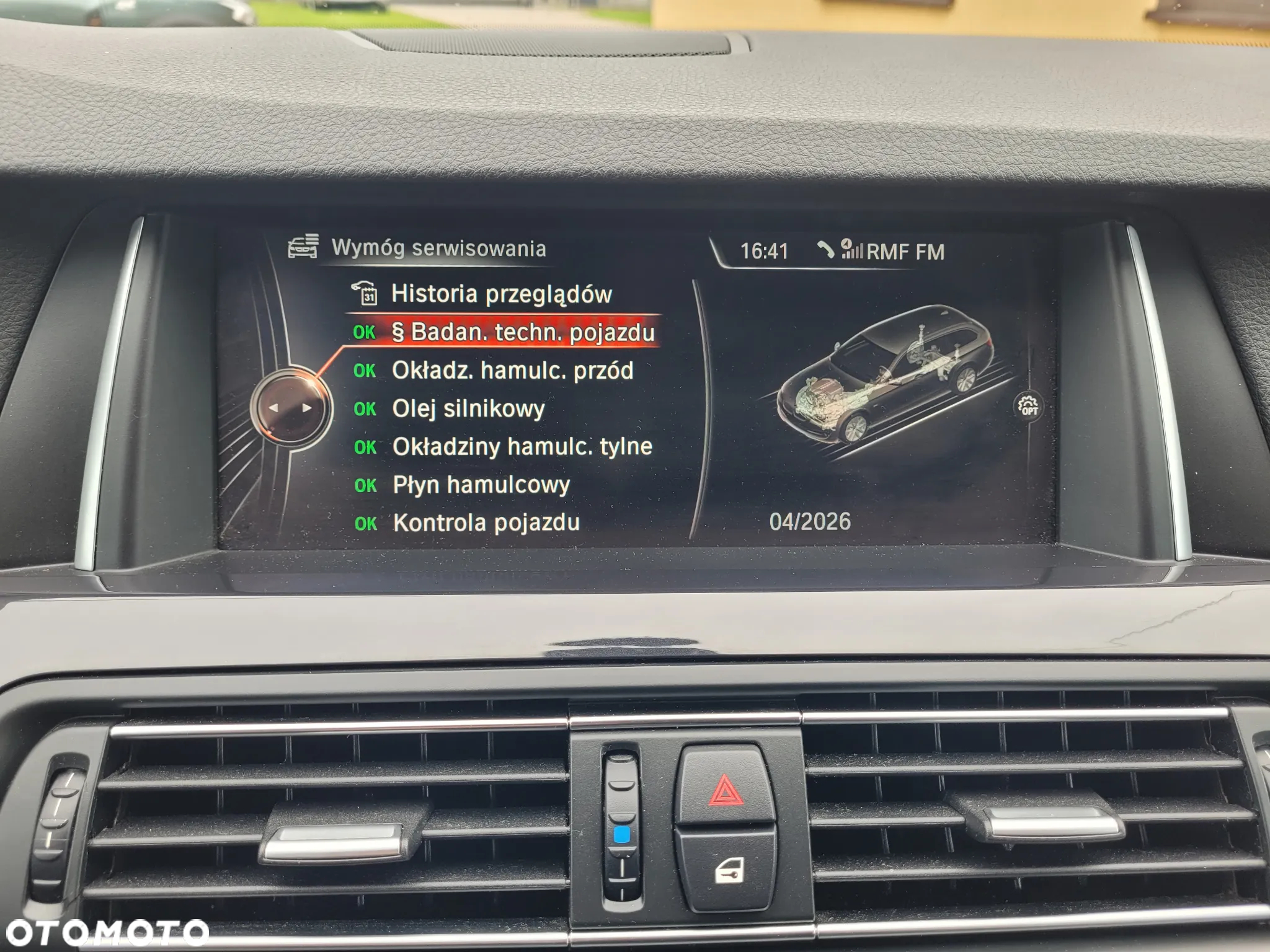 BMW Seria 5 520d xDrive Touring Sport Line - 26
