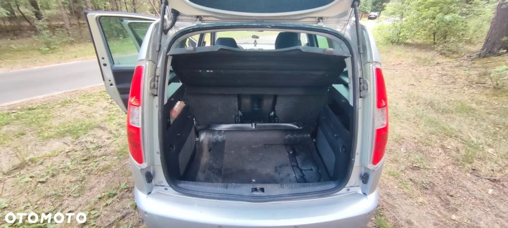 Skoda Roomster 1.4 MPI Active PLUS EDITION - 11