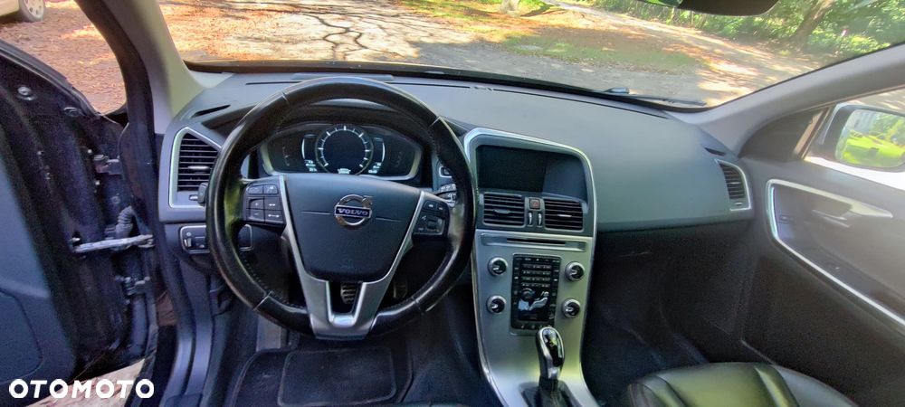 Volvo XC 60 D5 AWD Summum - 12
