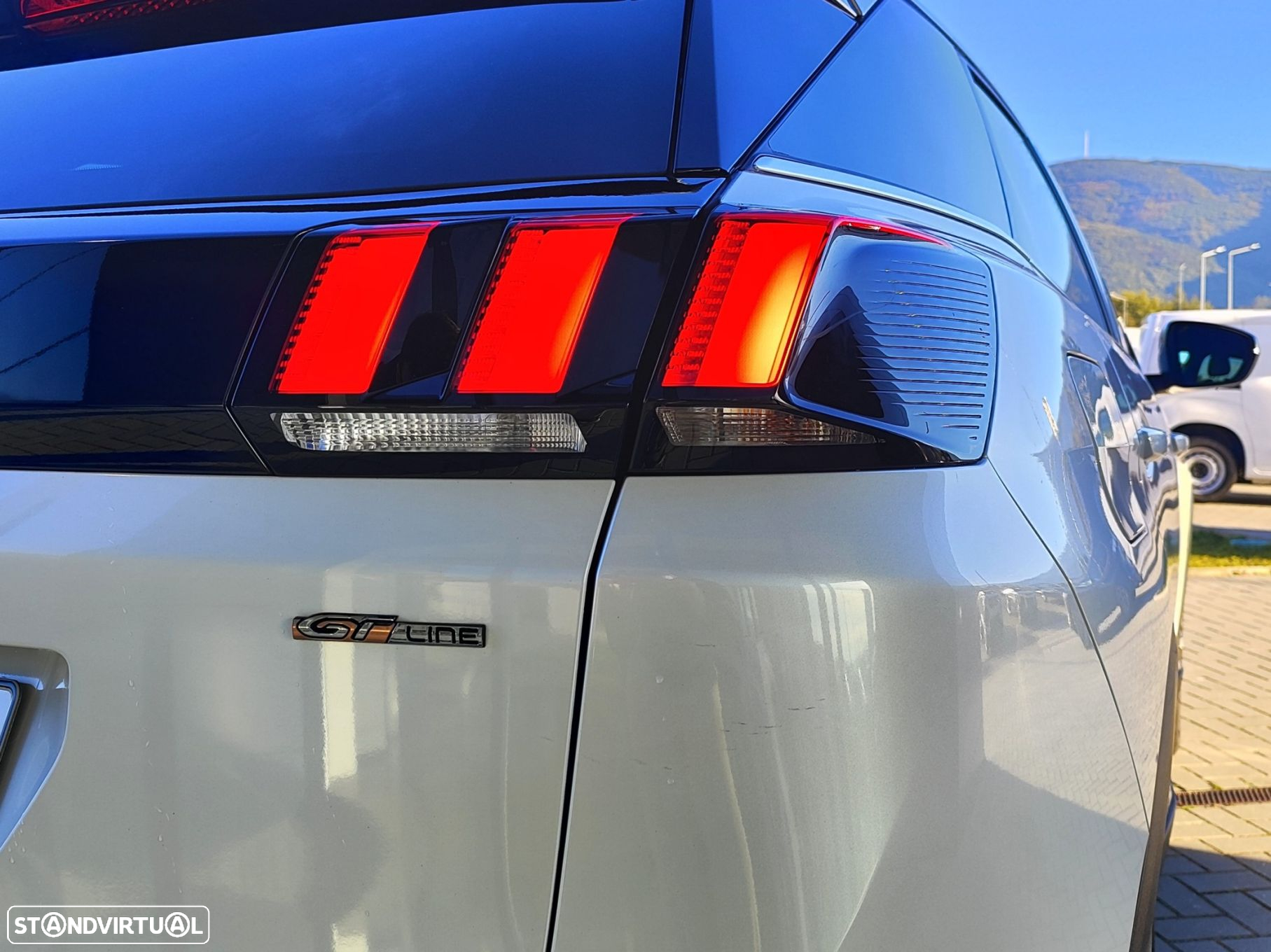 Peugeot 3008 1.5 BlueHDi GT Line - 4