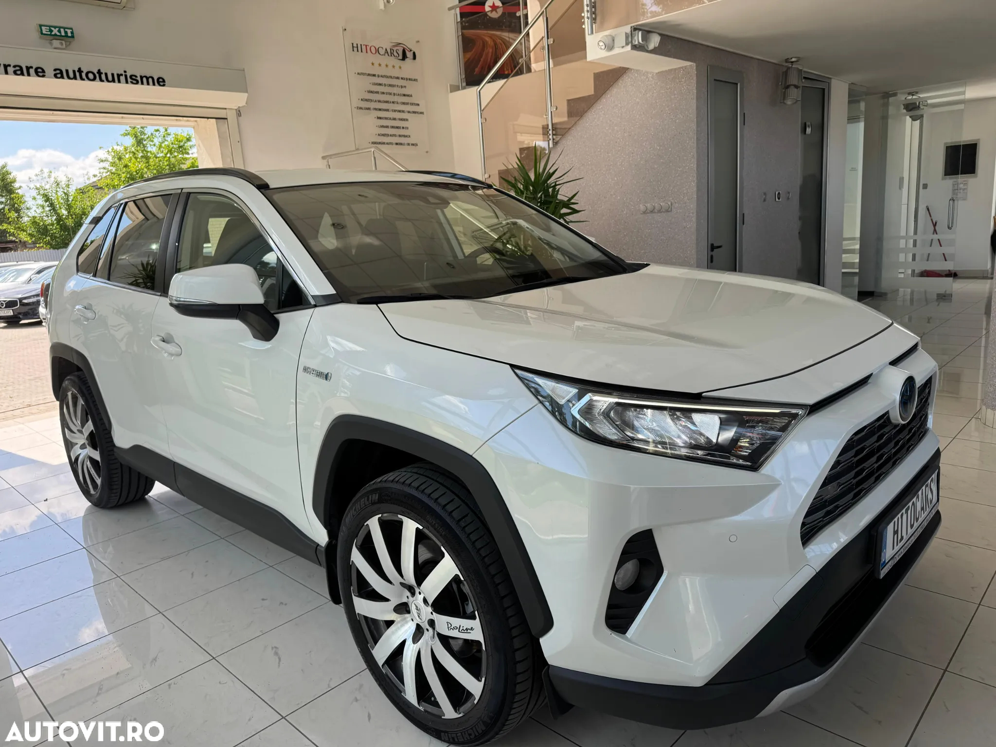 Toyota RAV4 - 7