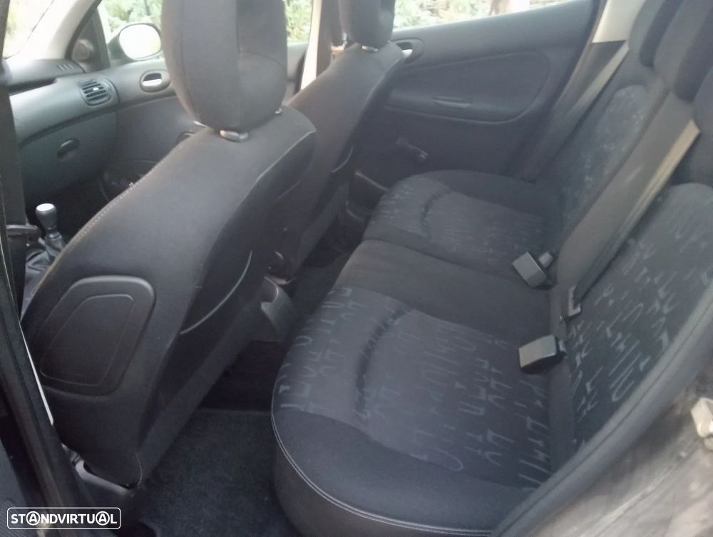 Peugeot 206 1.1 Black & Silver - 11