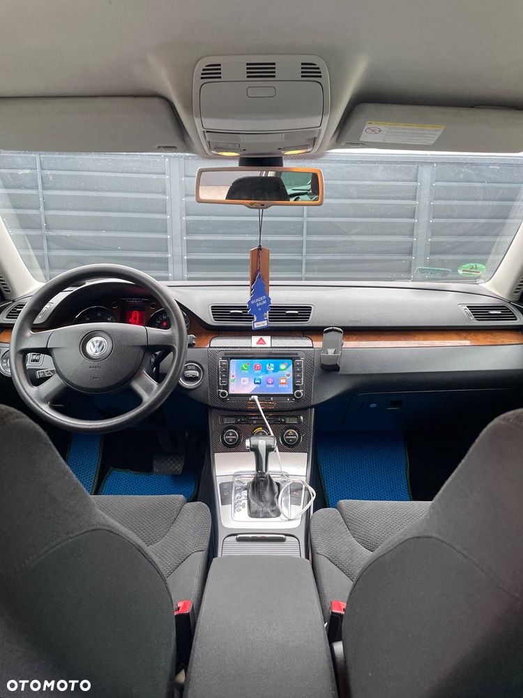 Volkswagen Passat 2.0 TDI Highline DSG - 11