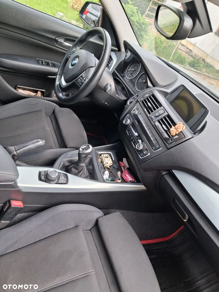 BMW Seria 1 118d DPF Edition Sport - 22