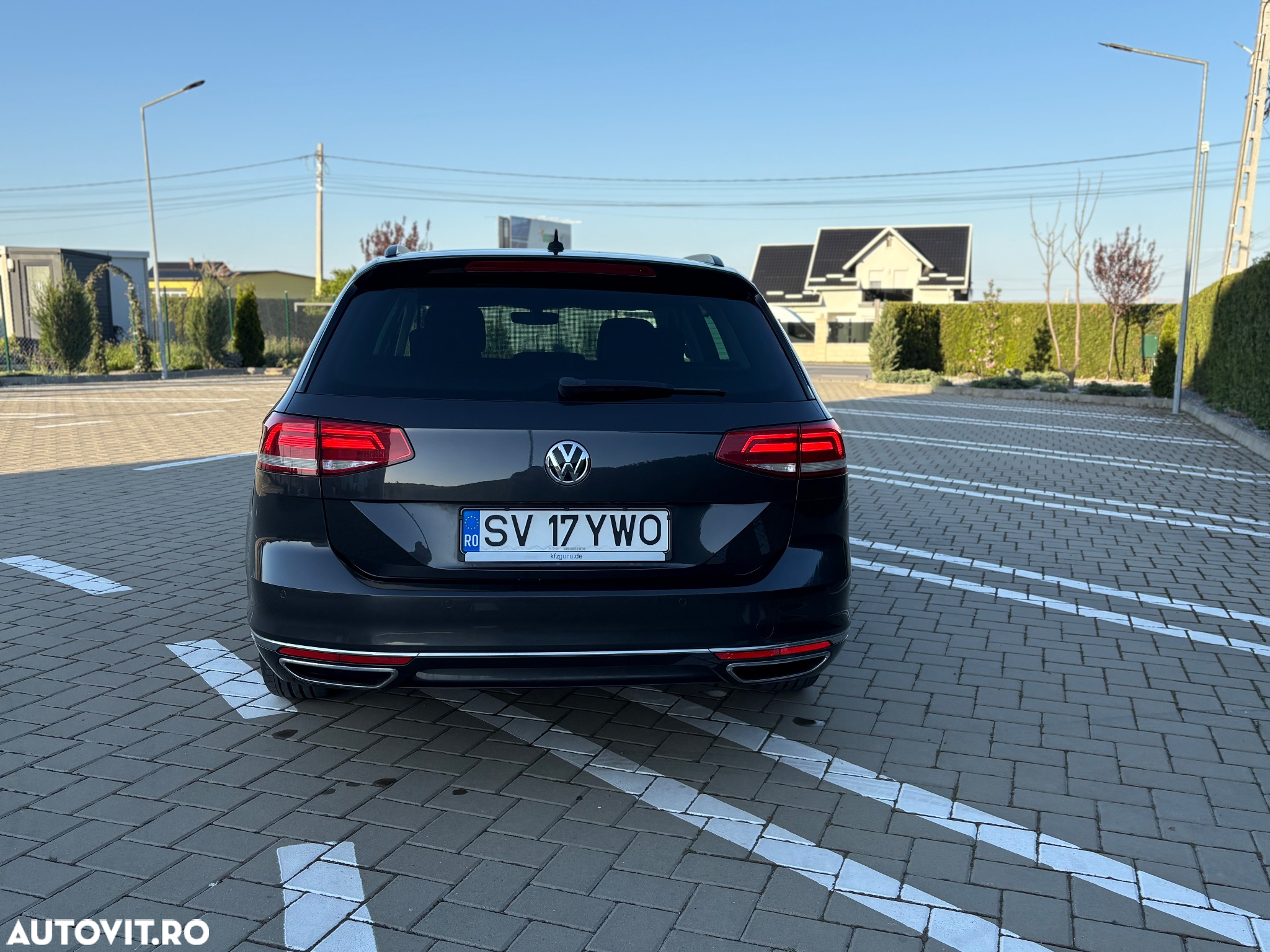Volkswagen Passat Variant 2.0 TDI DSG Comfortline - 4