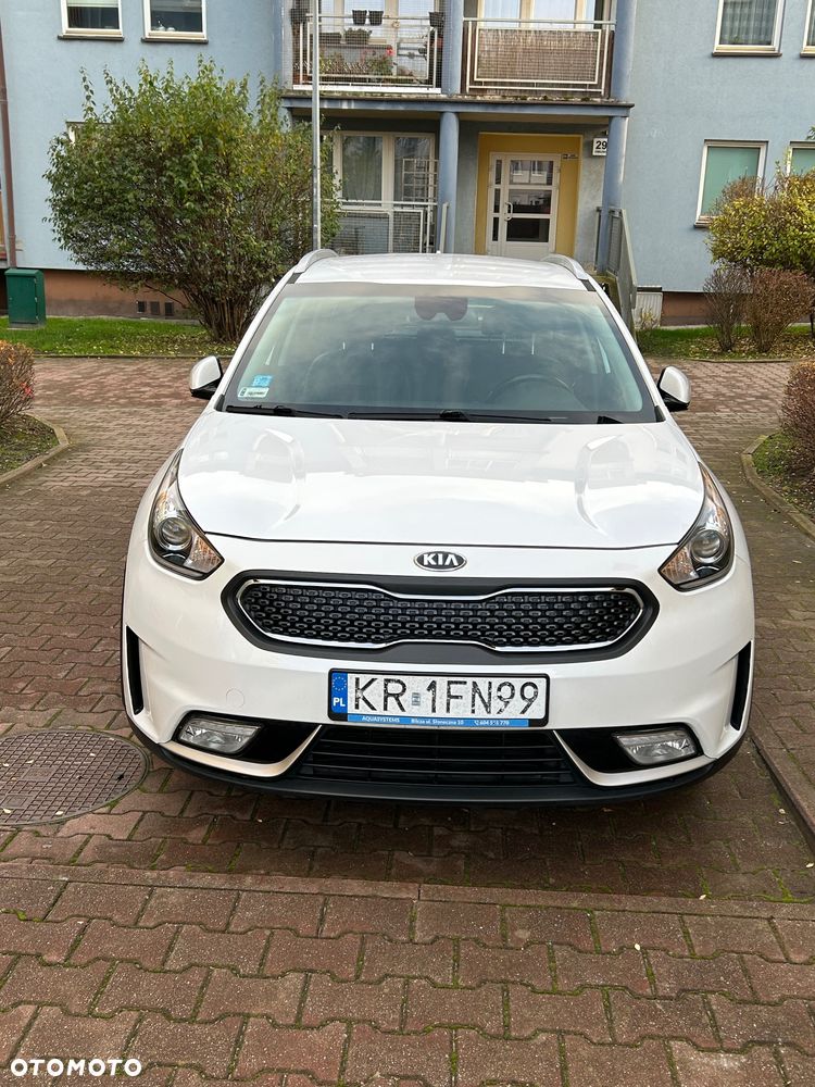 Kia Niro 1.6 GDI Hybrid M - 2