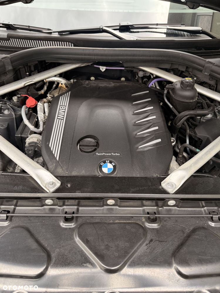 BMW X5 xDrive40d mHEV - 1