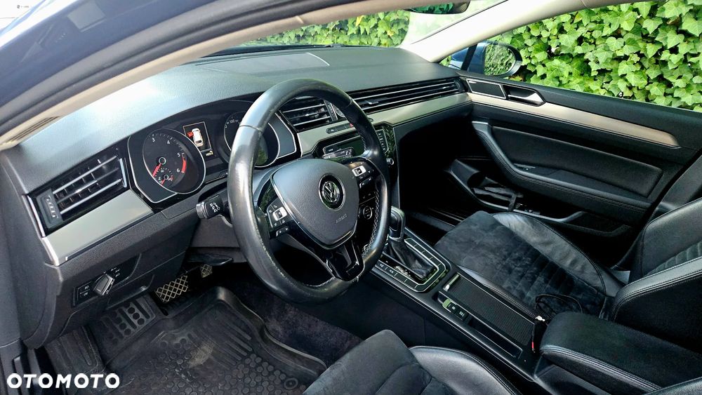 Volkswagen Passat Variant - 11