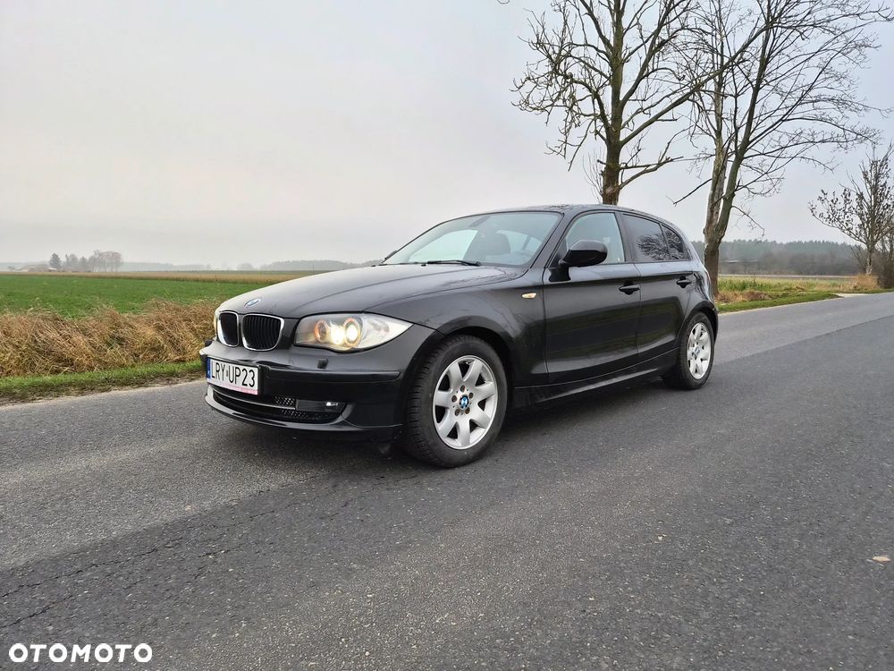 BMW Seria 1 118d DPF - 1