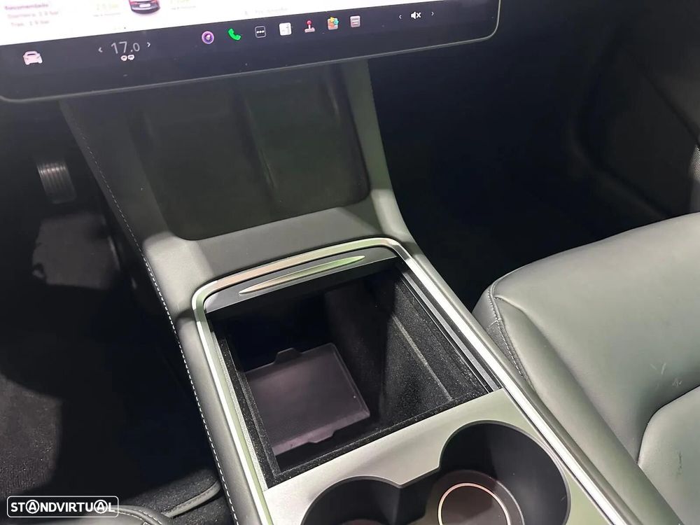 Tesla Model 3 Standard RWD Plus - 28