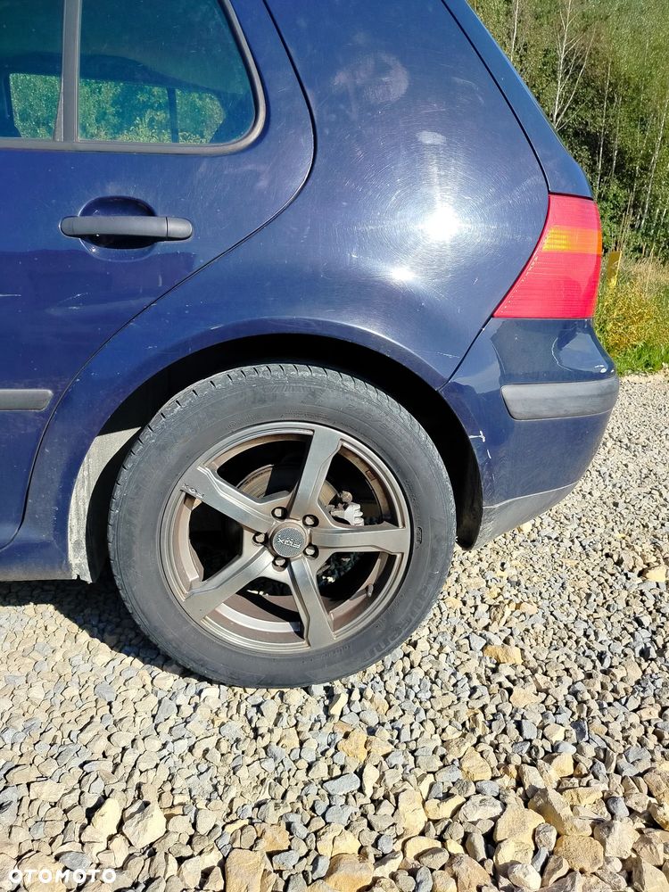 Volkswagen Golf 1.4 Basis - 4