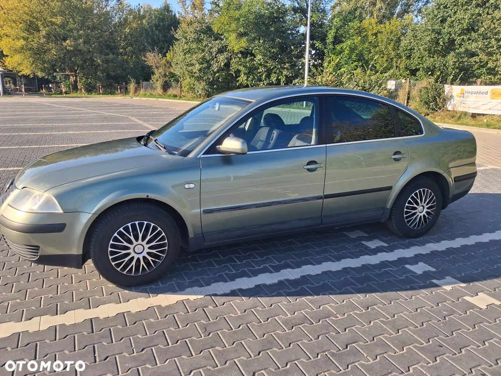 Volkswagen Passat 1.9 TDI - 1