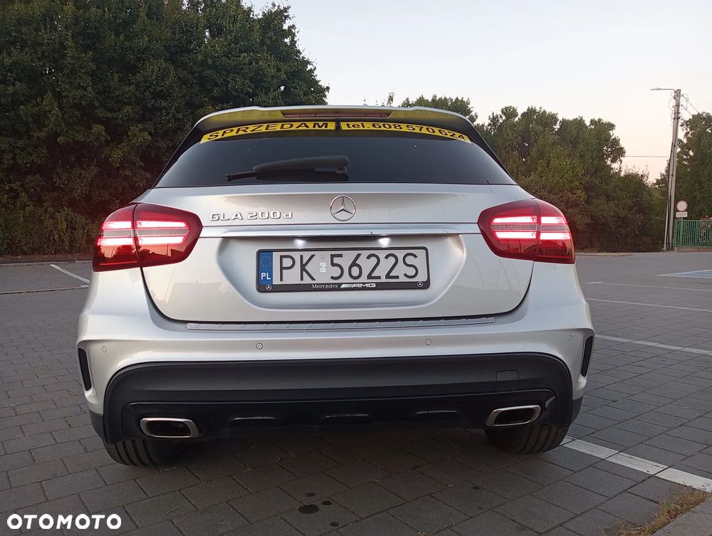 Mercedes-Benz GLA 200 (CDI) d 7G-DCT AMG Line - 6